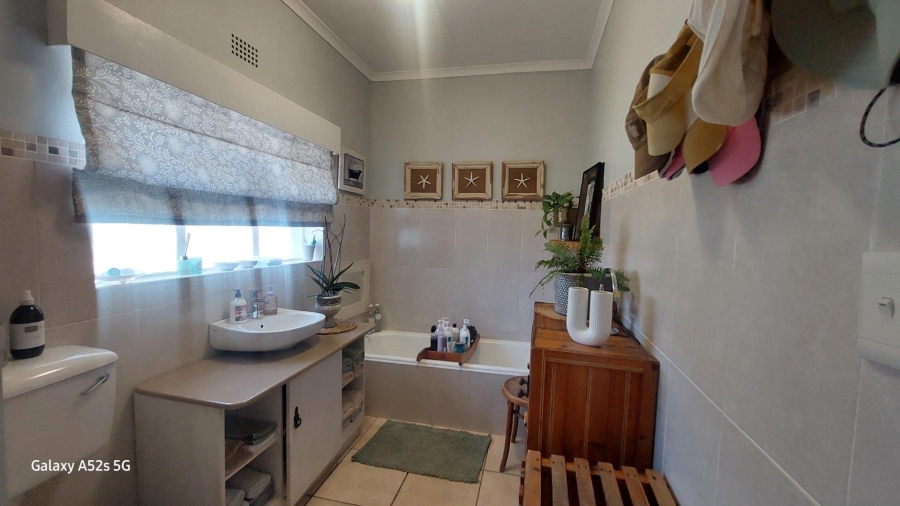 3 Bedroom Property for Sale in West Bank Eastern Cape